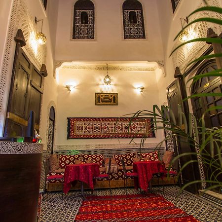 Riad Taha Hotel Fez Exterior photo