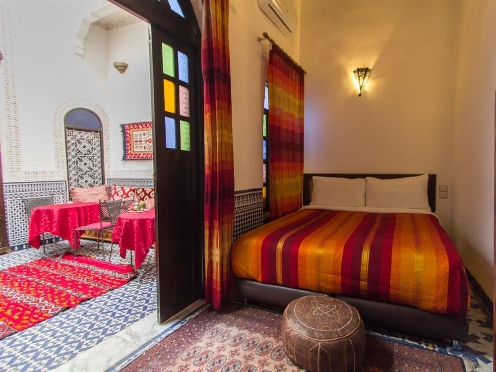 Riad Taha Hotel Fez Exterior photo