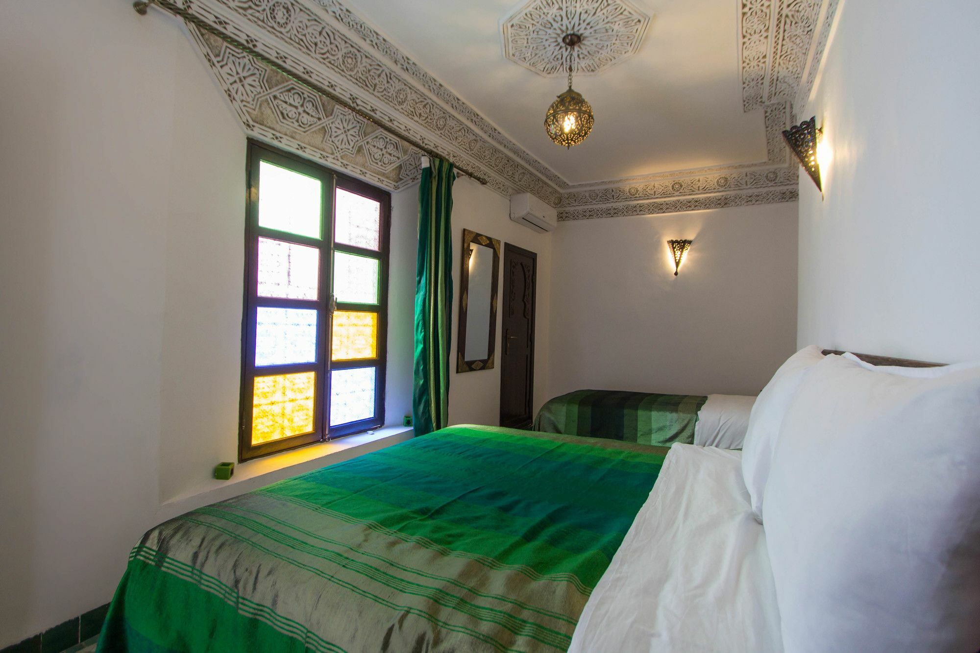 Riad Taha Hotel Fez Exterior photo