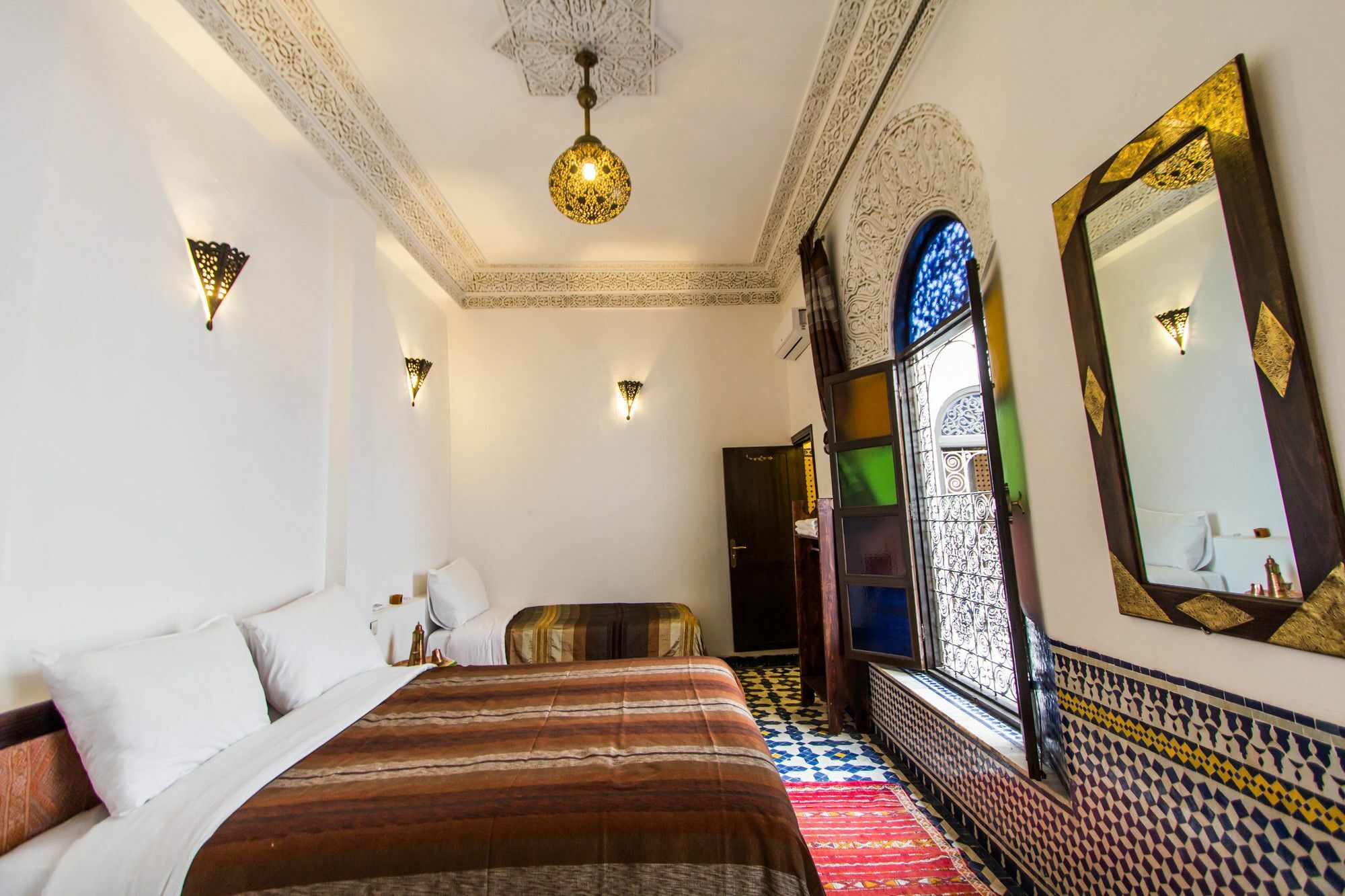 Riad Taha Hotel Fez Exterior photo